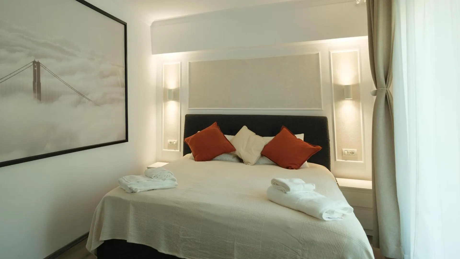 University Square Apartment 부쿠레슈티 0*,